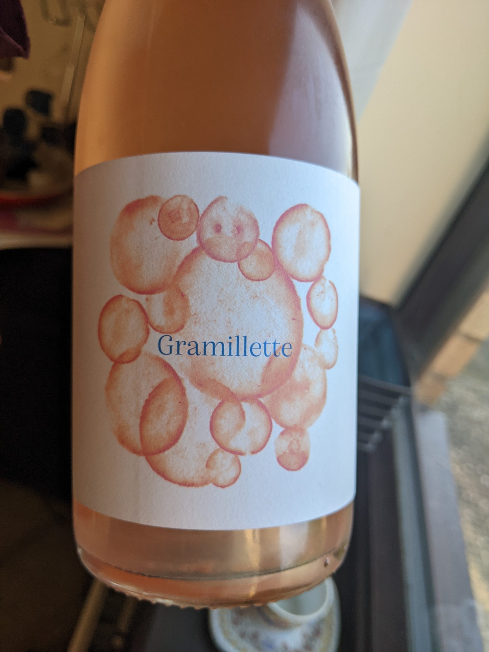 A bottle of Gramilette
