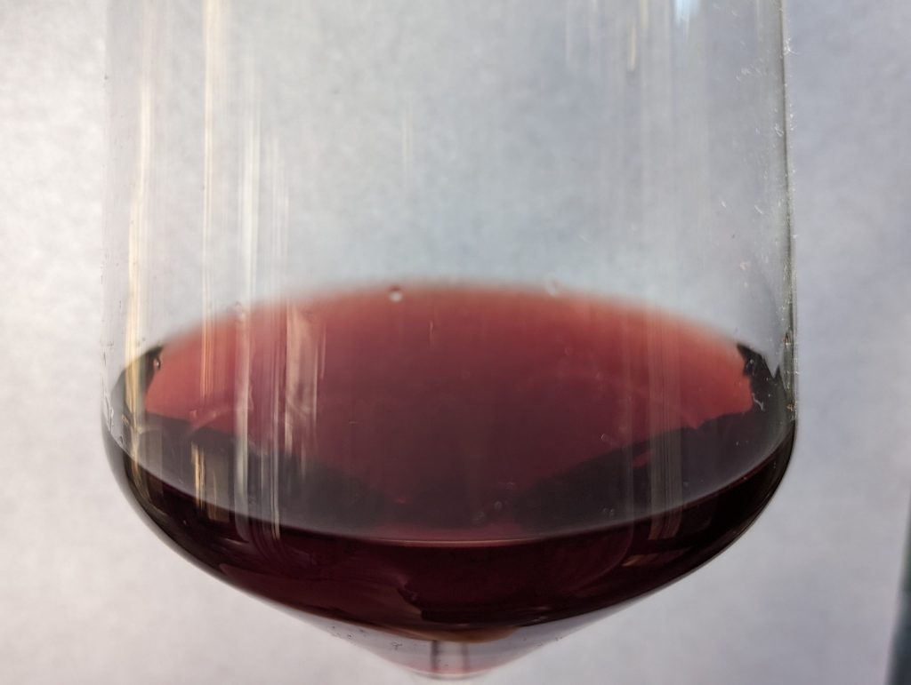 This image has an empty alt attribute; its file name is vaskapu-glass-scaled.jpg